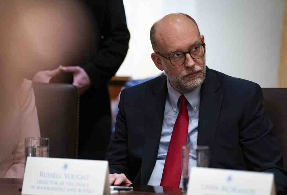 Musk esce di scena, entra Vought. Alla Casa Bianca il Project 2025 prende forma