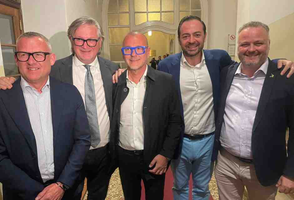 Il nuovo sindaco di Bolzano è Corrarati. Il centrodestra: "Vittoria storica"