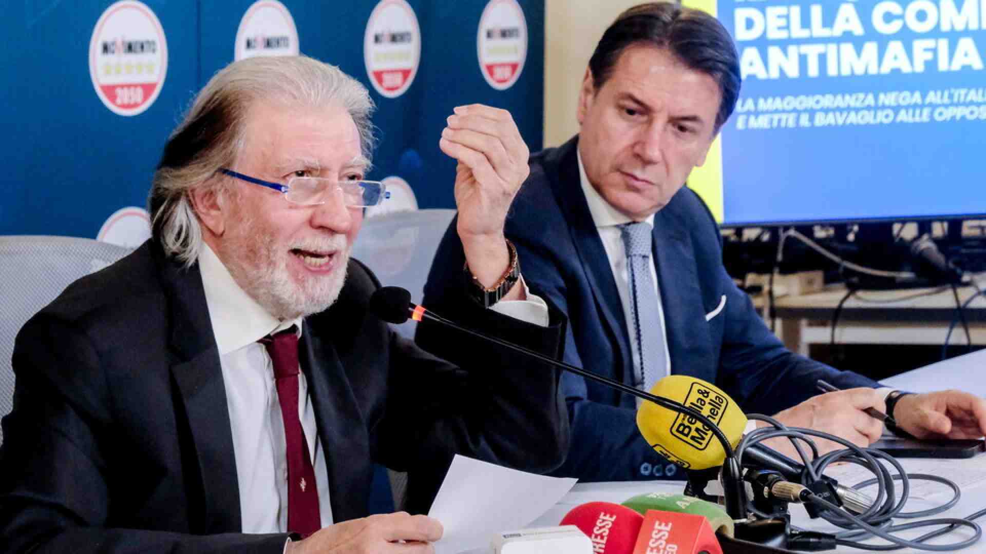 Il M5s attacca Mori riesumando il mito della trattativa stato-mafia, bocciato dai giudici