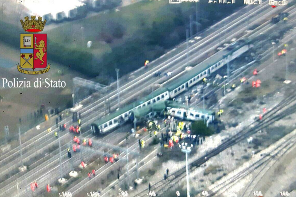 Foto dall'alto della Polizia di Stato