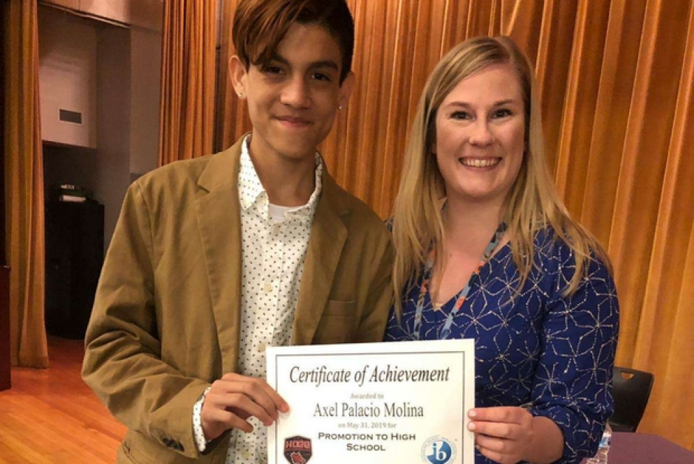 Con l'insegnante, il giorno del diploma