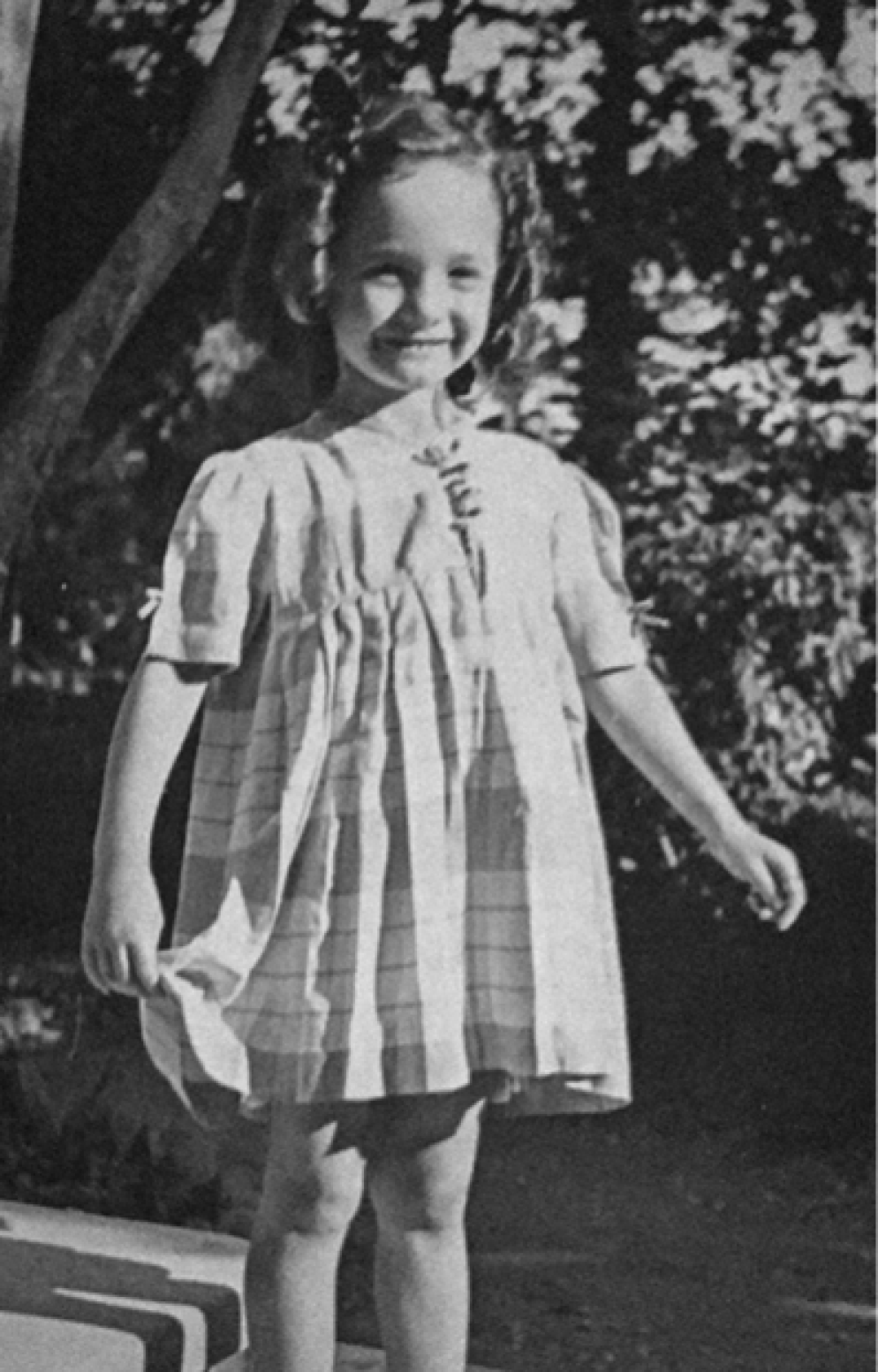 Un altro fotogramma di quella triste giornata, alla vigilia dell'esilio - Famiglia Haffner