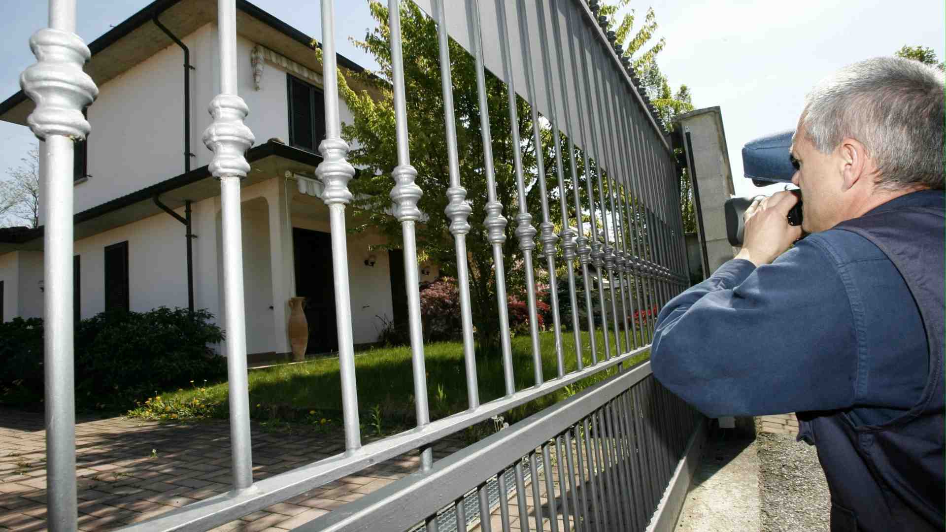 Gogna e indagini infinite. Si scrive Garlasco, si legge Italia