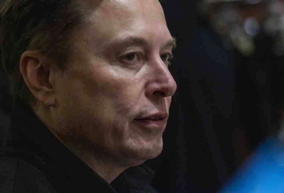 È cominciato il ritiro di Elon Musk da Washington (e da Mar-a-Lago)