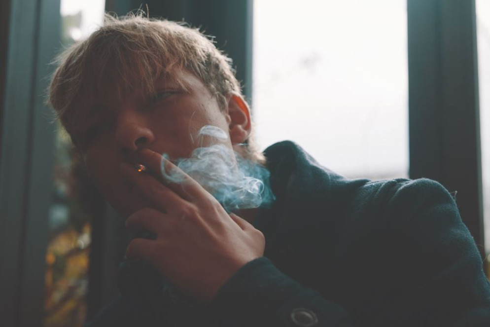 Krypton - di Francesco Munzi