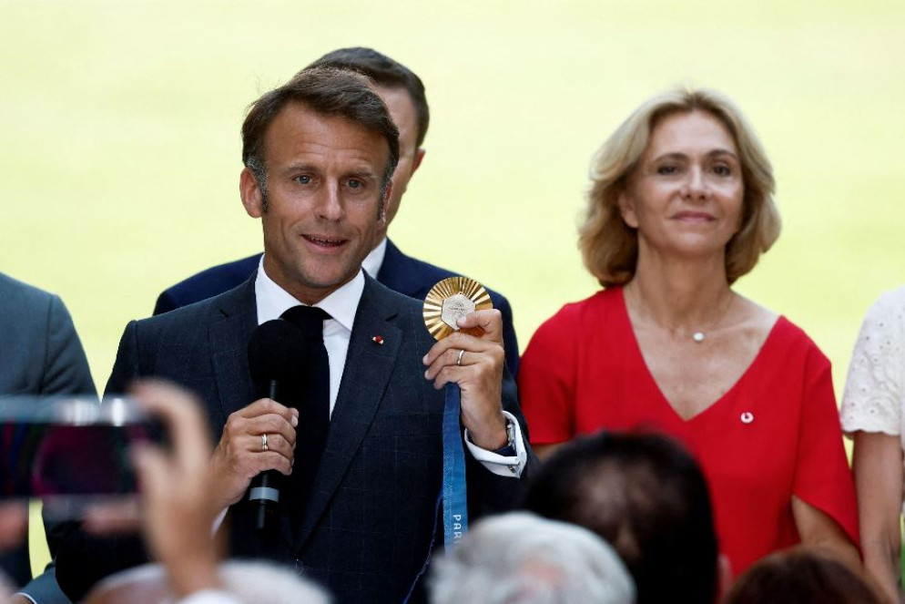 Macron saluto la delegazione olimpica - ANSA