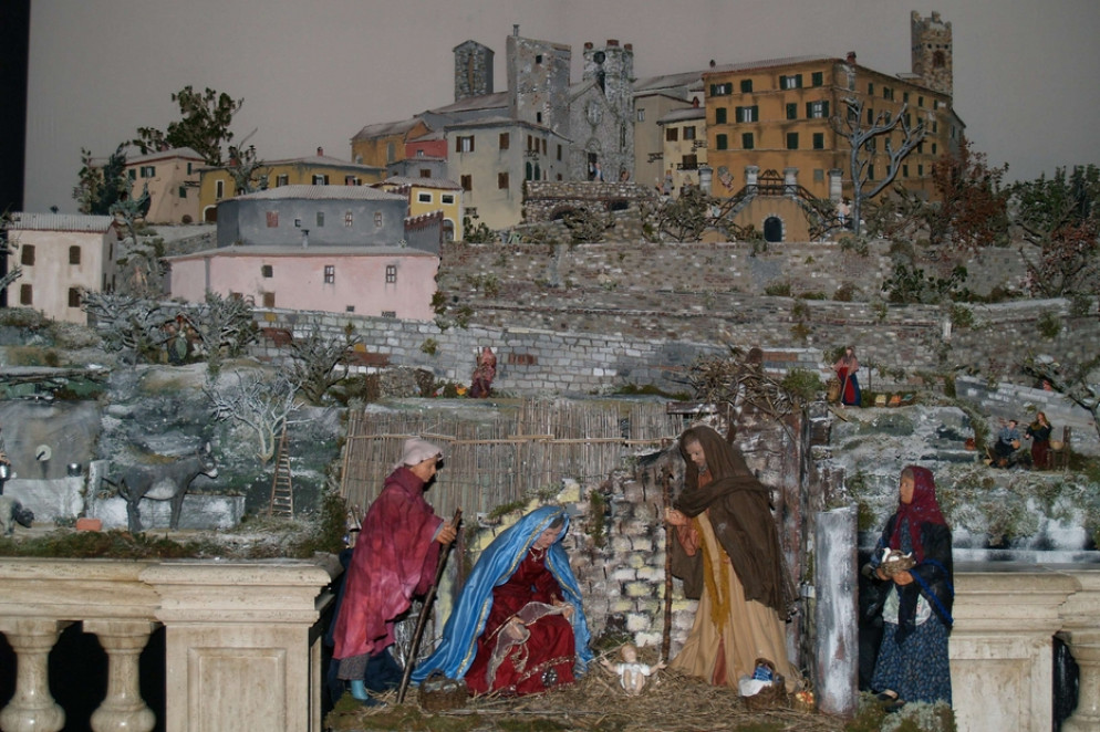 Una passata edizione del presepio monumentale nella chiesa di San Bartolomeo a Rapolano Terme (SI) - Avvenire