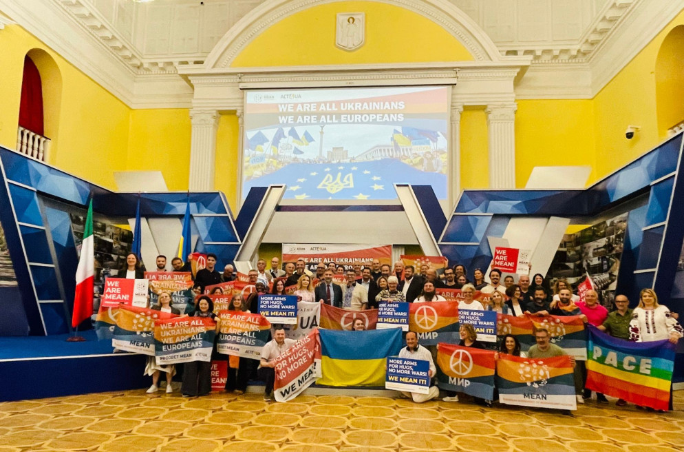 Gli attivisti del Mean lo scorso anno a Kiev - Avvenire