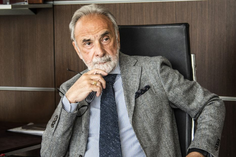 Giuseppe Remuzzi - .