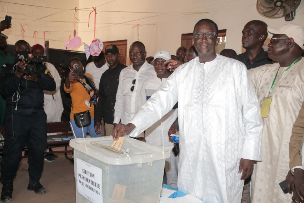 Il candidato governativo Amadou Ba, primo ministro uscente - Ansa