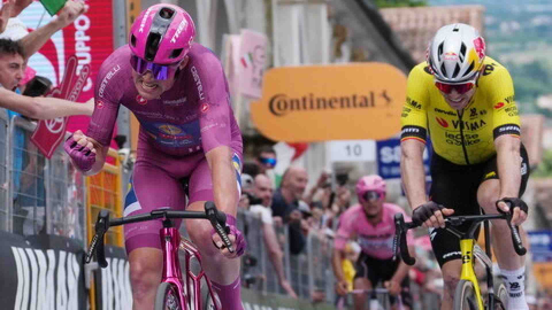 Giro d'Italia, il veloce cammino di fede di Pedersen