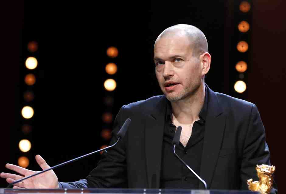 Il film di Nadav Lapid è brutto e noioso. Il contrario di “Sentimental Values”