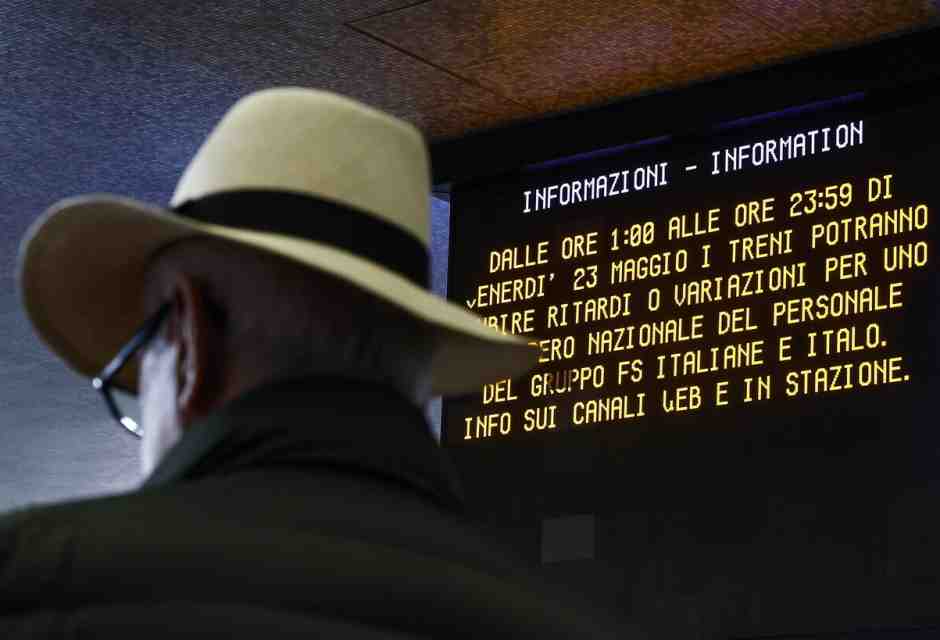 Un altro sciopero di sigle minori blocca i trasporti