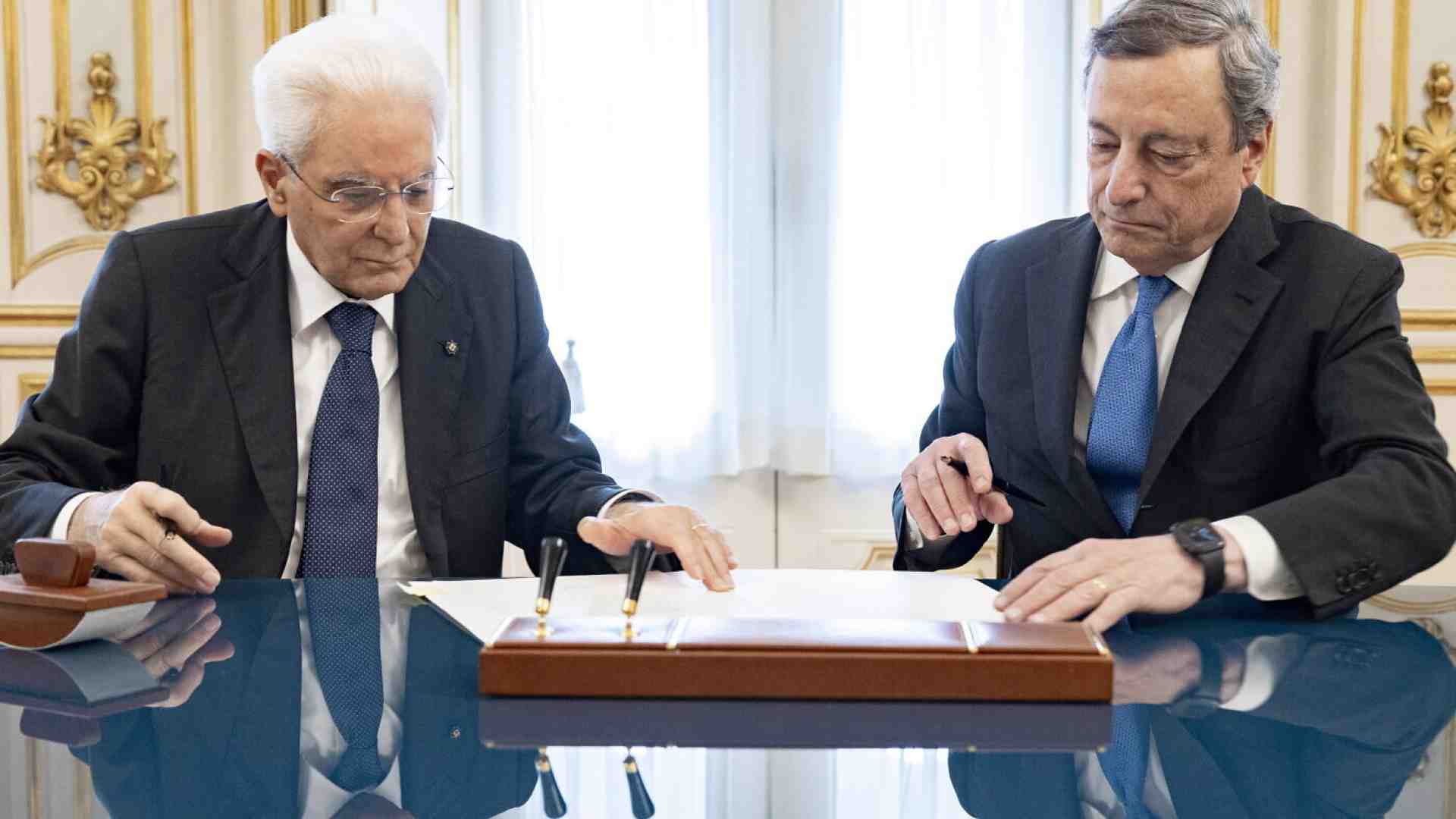 Mattarella, Draghi, Letta. Tu chiamala se vuoi supplenza