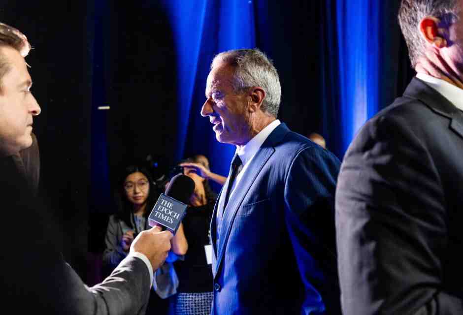 Pure la sanità è un covo di liberal. Il report Maga di Kennedy jr