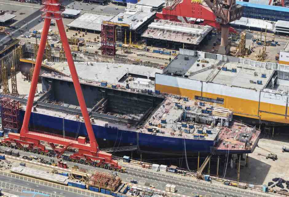 Trump a sorpresa: tariffe del 50 per cento per l’Europa dal 1° giugno. Borse giù