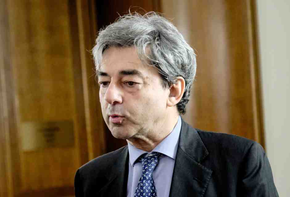 La guerra delle toghe. Intervista, con sportellate, al presidente dell'Anm Cesare Parodi