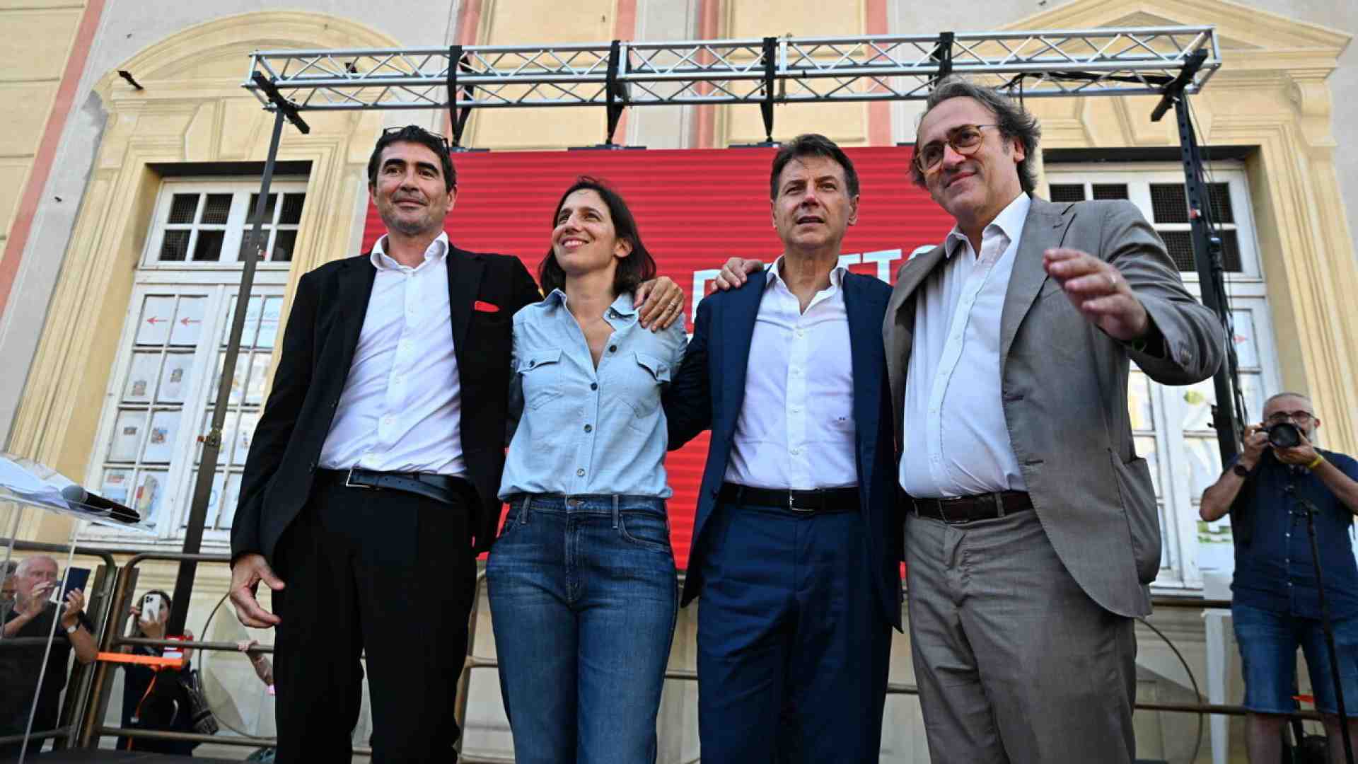 Le opposizioni in piazza per Gaza. Manifestazione a Roma il 7 giugno