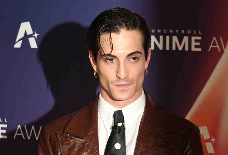 Il nuovo Damiano David, accolto nell’arena planetaria del pop inutile