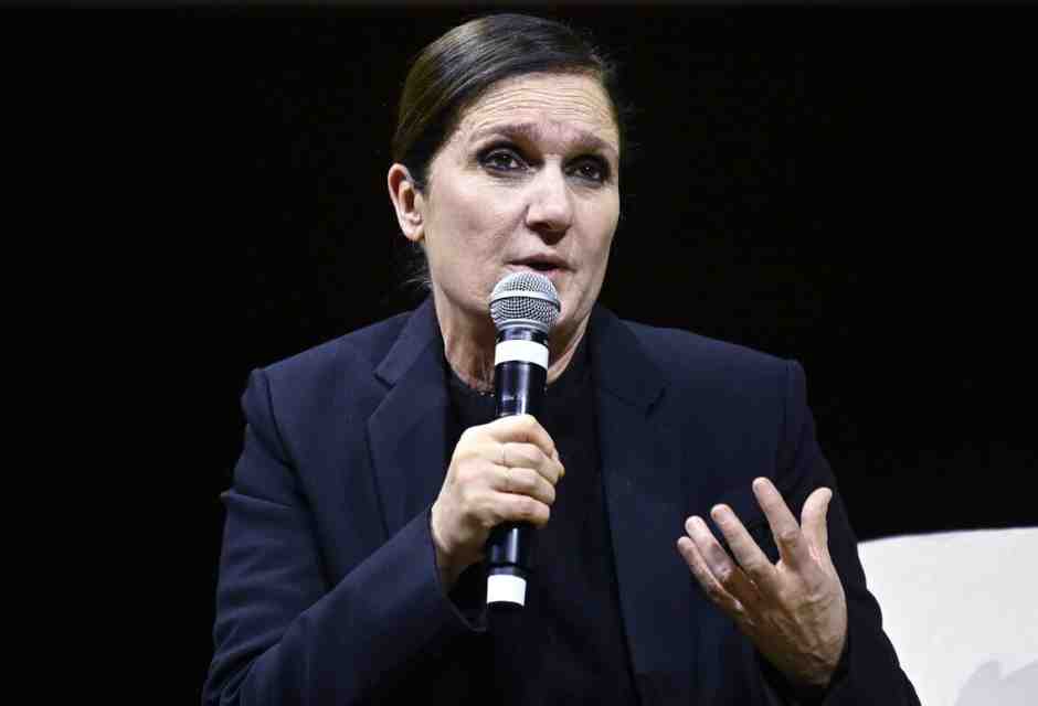 Chiuri lascia Dior per il suo teatro