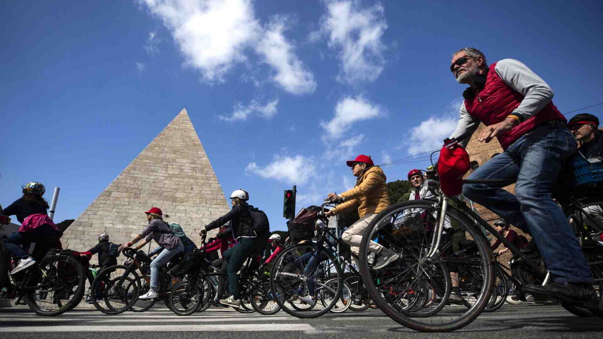 Il 2 giugno a Roma si festeggia la bicicletta