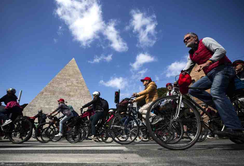 Il 2 giugno a Roma si festeggia la bicicletta