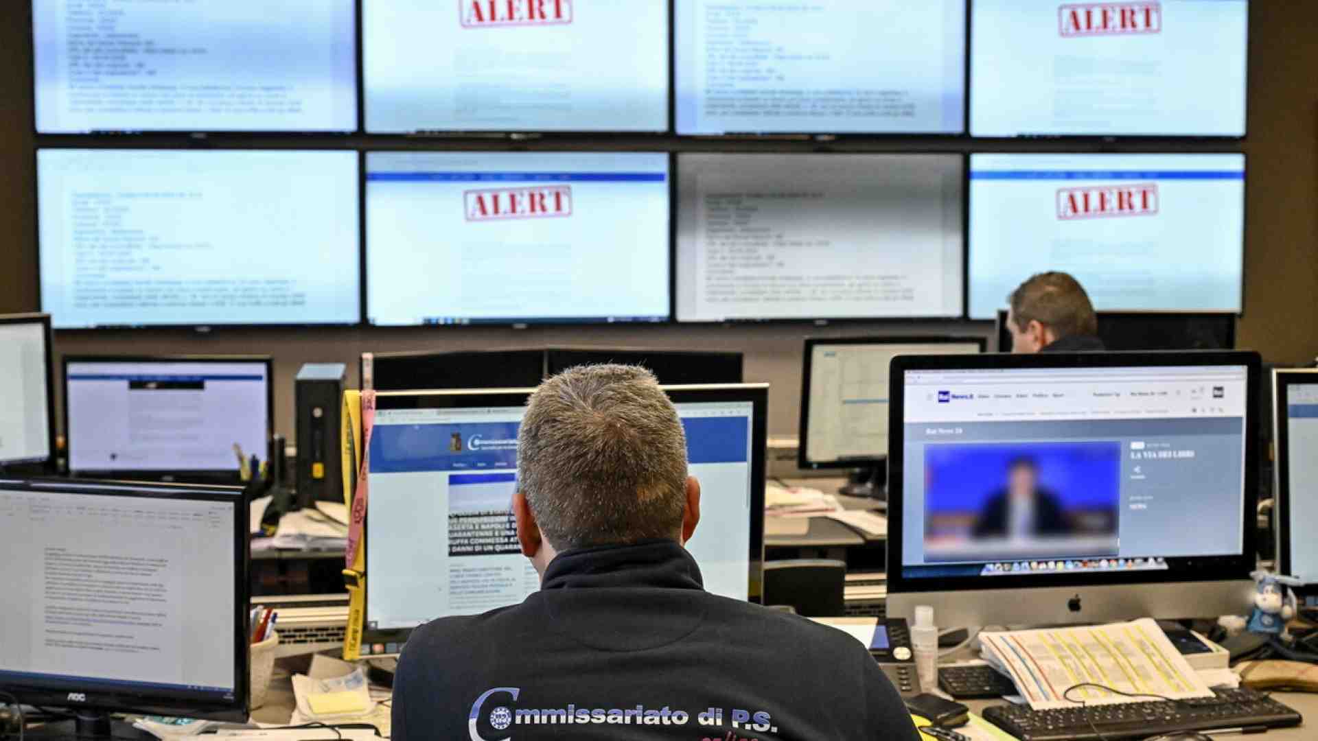 Ogni giorno mille attacchi hacker contro il Campidoglio. Ombre russe