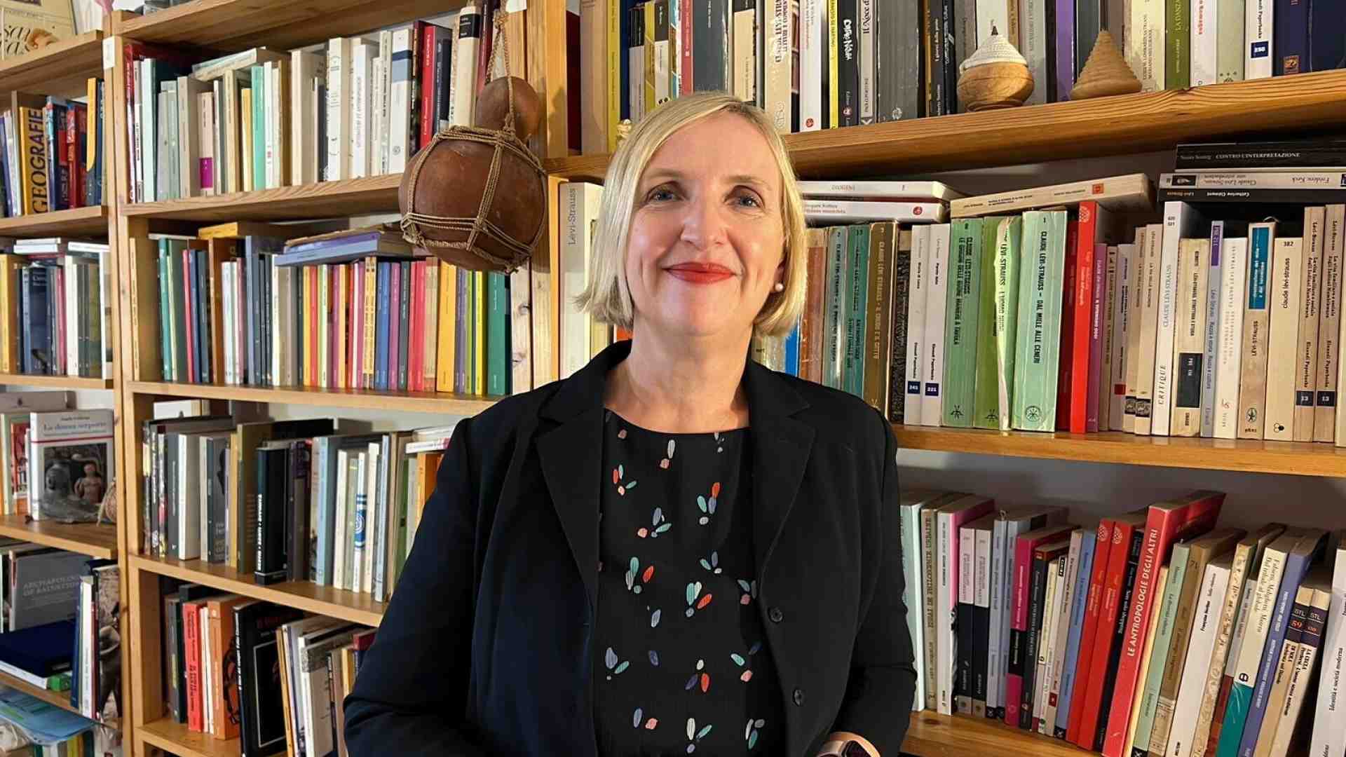 Elisabetta Moro: “La superstizione ci rende più intelligenti”