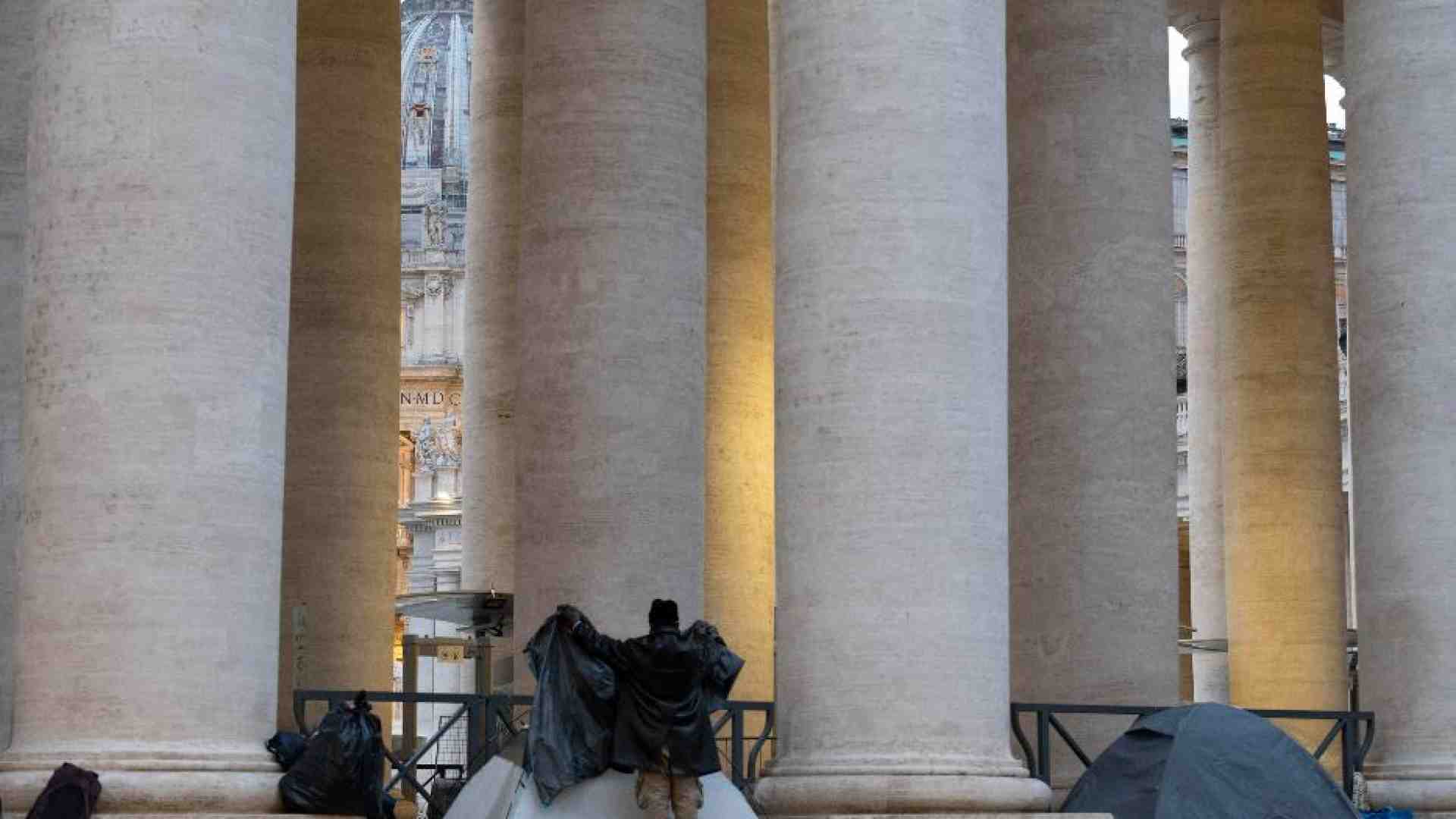 Speranza è camminare insieme. Lo si impara a fianco degli ultimi