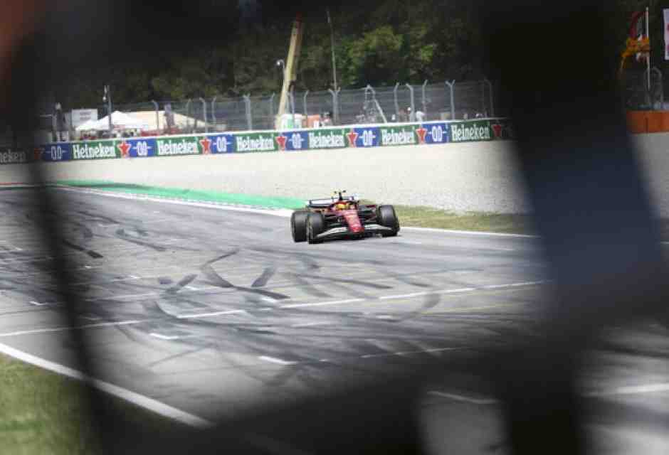 Che sta succedendo a Lewis Hamilton in Ferrari?
