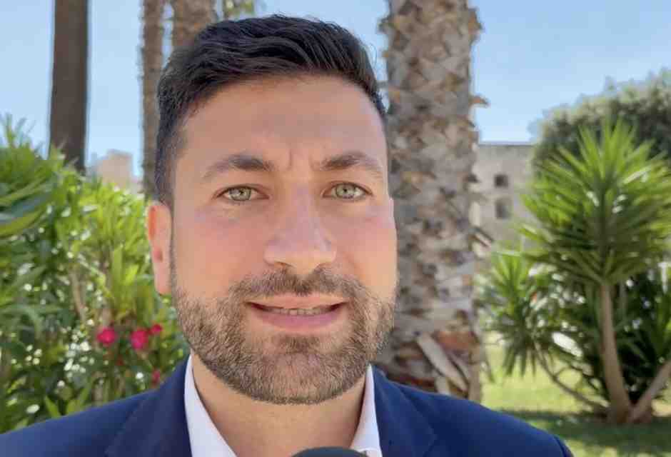 Tacente, il tribuno di Taranto