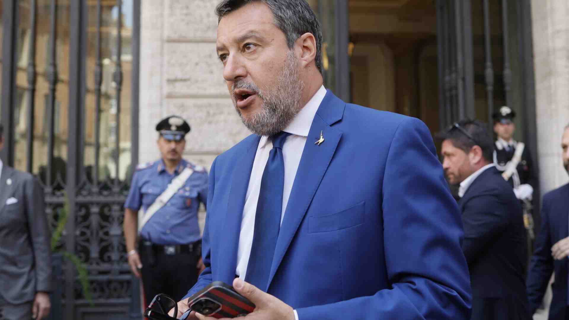 Salvini su Marte: Meloni gli scippa il Dl Sicurezza, perde la sponda di Musk, la sua trappola è la legge elettorale