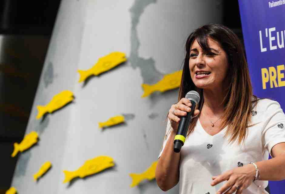 Il Viminale assegna la scorta a Pina Picierno dopo le minacce di pro Pal e fioputiniani