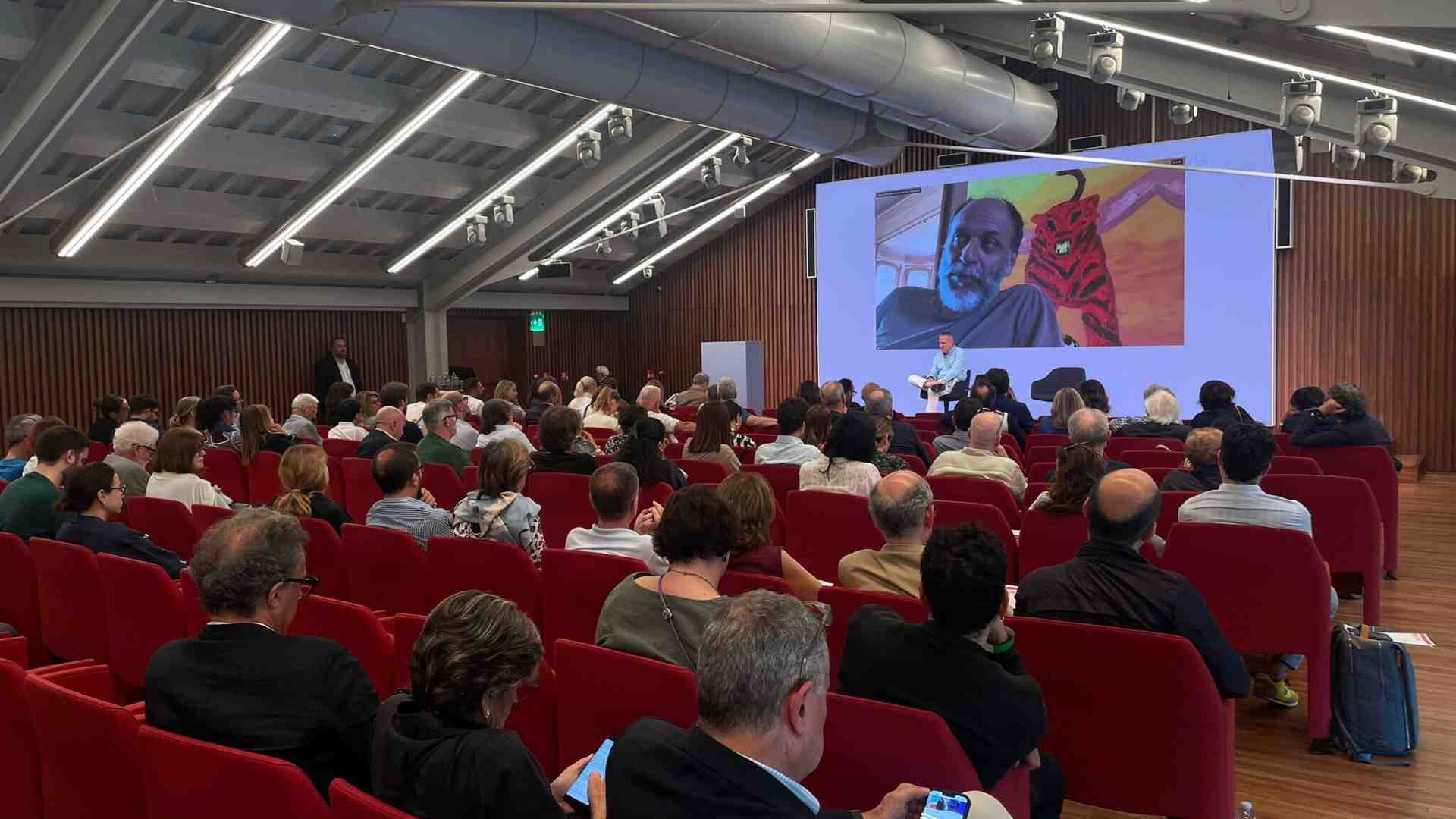 La crisi del cinema italiano e il ruolo dell'AI. Parla Luca Guadagnino