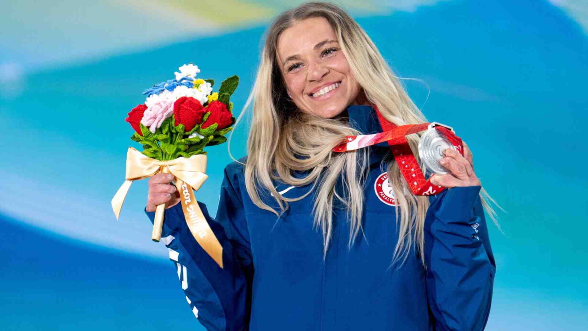 L’energia di Oksana tra rose e cicatrici