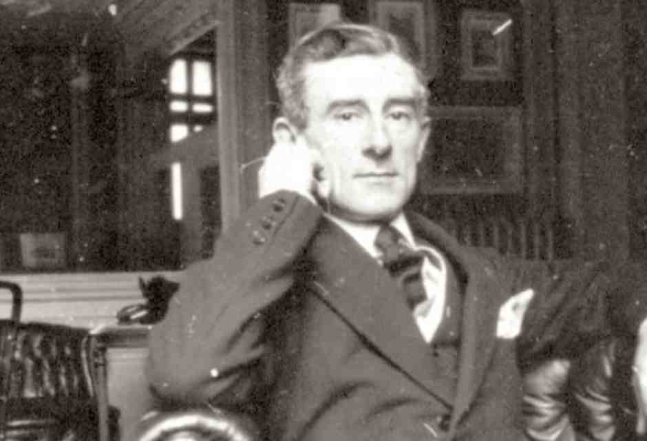 Maurice Ravel, l’avventuroso incantatore di suoni orchestrali che cavalcò la modernità