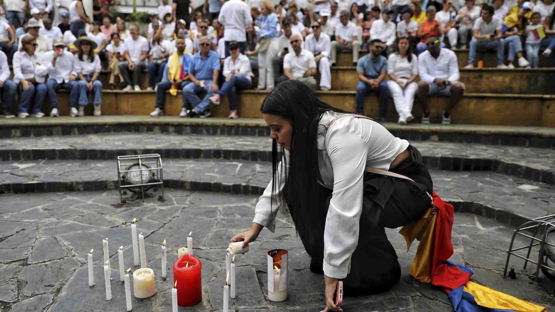 Tre ipotesi sull'attentato al candidato alle presidenziali in Colombia