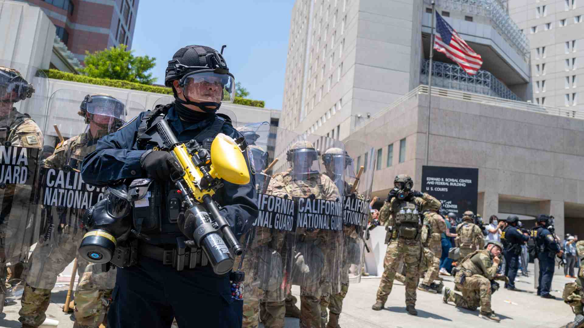 Cosa c'è da sapere sulle proteste di Los Angeles e sulla risposta di Trump