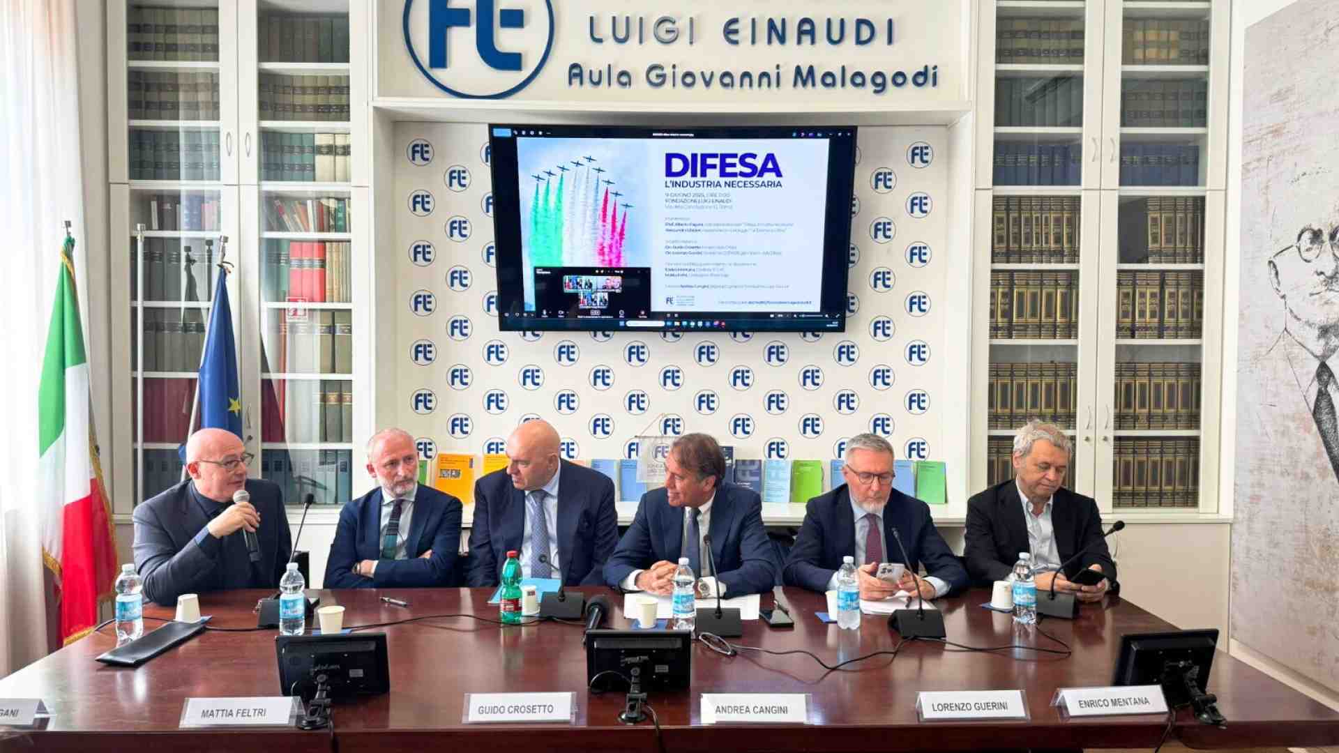 La coppia bipartisan Crosetto-Guerini per convincere italiani e partiti sul riarmo