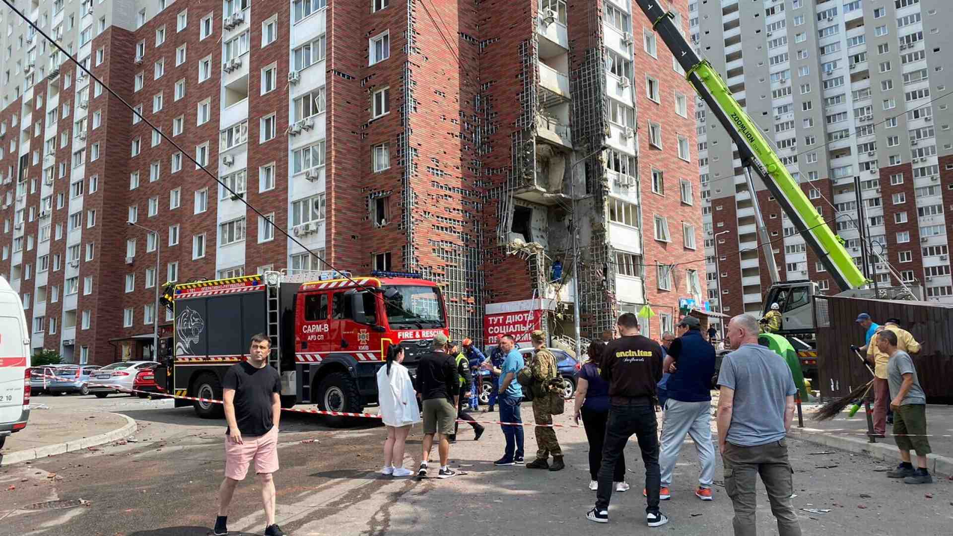 La Russia scarica droni e missili contro Kyiv per due notti di seguito