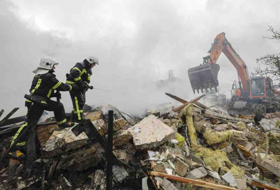 Obiettivi e limiti della nuova offensiva di Mosca in Ucraina che non lascia spazio al negoziato