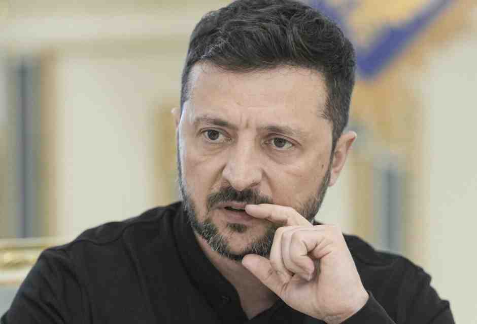 Zelensky denuncia la disonestà di Orbán contro gli ucraini