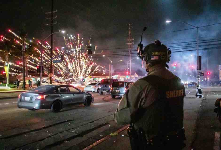 Le truppe a Los Angeles: un altro colpo alla democrazia americana