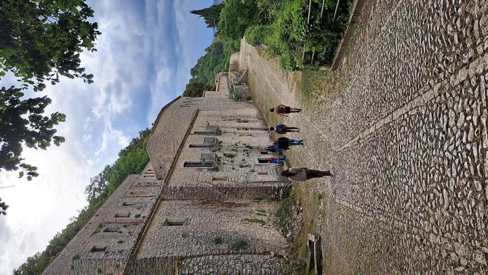 Verso l'Eremo di Santa Rosalia a Santo Stefano di Quisquina