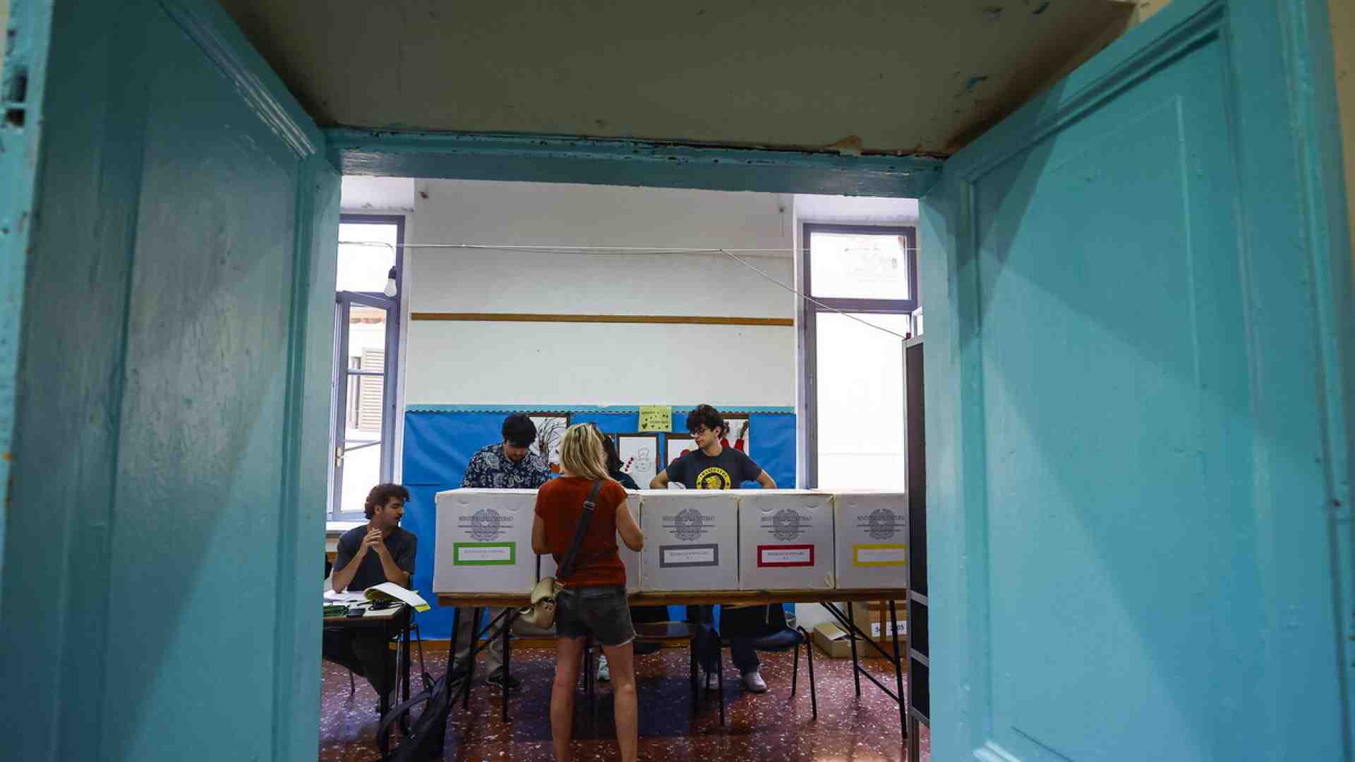 Il paragurismo dell’opposizione che imbroglia sui numeri del voto