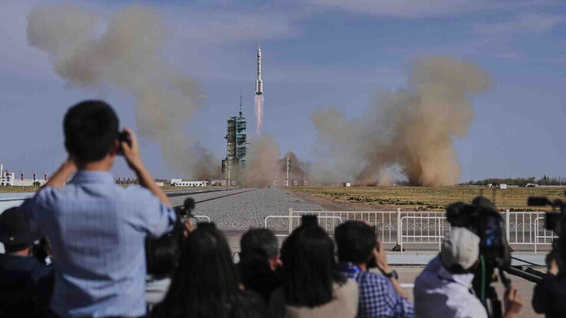 In partenza una missione spaziale Italia-Cina. I rischi delle ambiguità