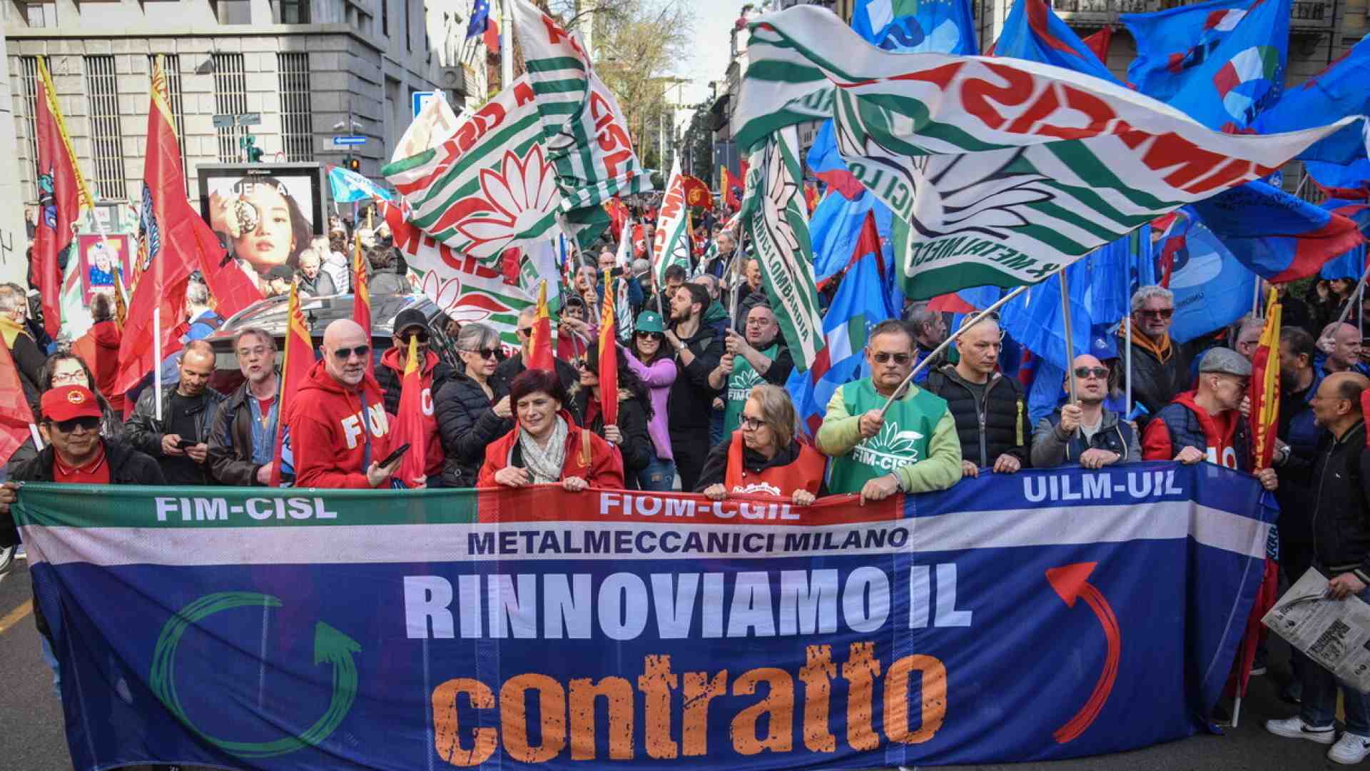Contratto rinnovato con Stellantis, ma in stallo con Federmeccanica. Parla Uliano (Fim-Cisl)