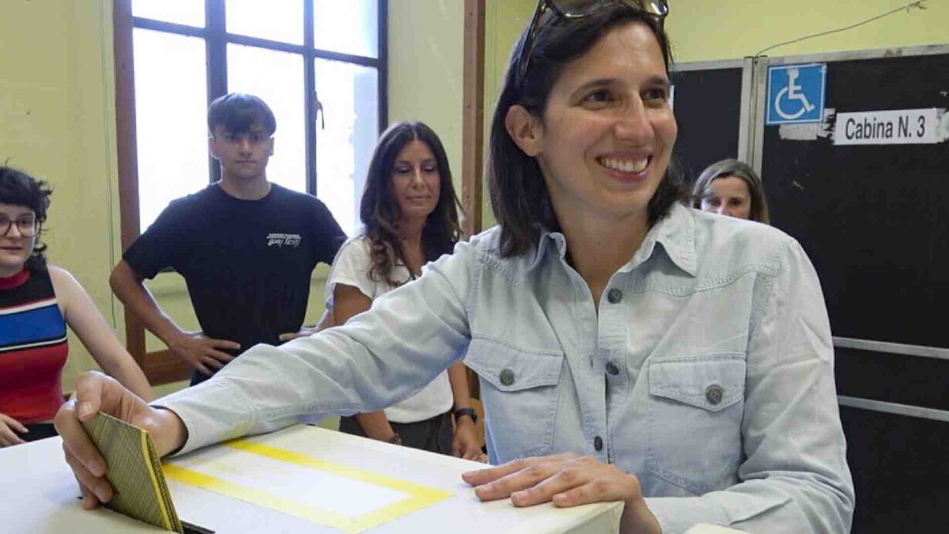 Perché al centrosinistra serve un federatore diverso da Schlein