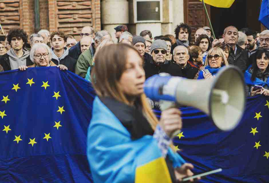 Le foglie di fico del campo largo spiegate con i silenzi su Kyiv