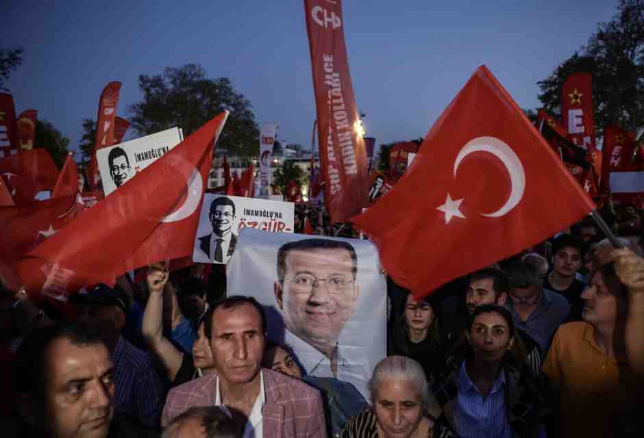 Gli arresti indisturbati di Erdogan